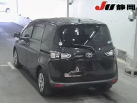 Toyota SIENTA лот № 3007 оценка R  с аукциона в Японии 1
