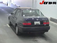 Volkswagen VENTO лот № 5007 оценка R  с аукциона в Японии 1