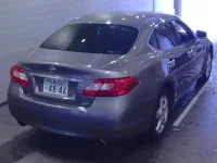 Nissan FUGA лот № 5059 оценка RA  с аукциона в Японии 1