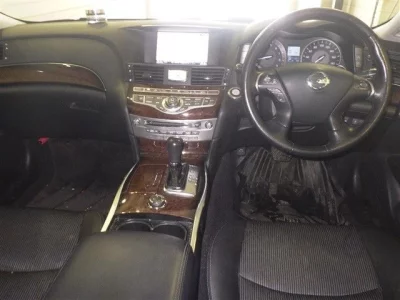 Nissan FUGA  с аукциона в Японии