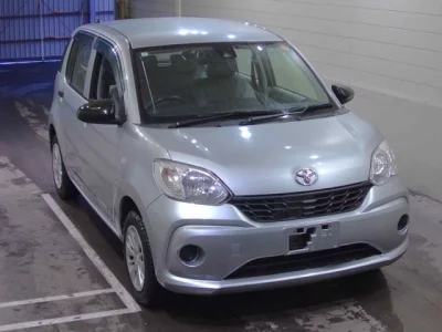 Toyota PASSO  с аукциона в Японии