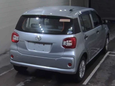 Toyota PASSO  с аукциона в Японии