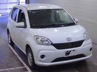 Toyota PASSO  с аукциона в Японии