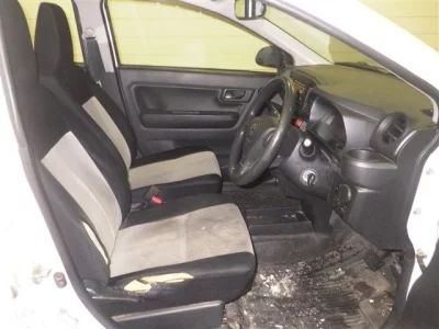 Daihatsu MIRA E S  с аукциона в Японии