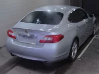 Nissan FUGA лот № 6044 оценка 3.5  с аукциона в Японии 1