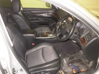 Nissan FUGA  с аукциона в Японии