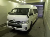 Toyota HIACE VAN лот № 4806 оценка 3.5  с аукциона в Японии 4
