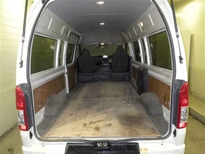 Toyota HIACE VAN  с аукциона в Японии