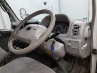 Toyota DYNA лот № 3044 оценка 3  с аукциона в Японии 6