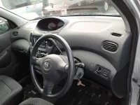 Toyota FUNCARGO лот № 3011 оценка R  с аукциона в Японии 6