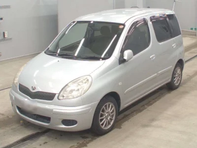 Toyota FUNCARGO  с аукциона в Японии