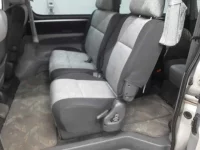 Toyota HIACE REGIUS лот № 3136 оценка 3  с аукциона в Японии 9