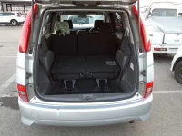 Toyota ISIS лот № 5558 оценка 3.5  с аукциона в Японии 10