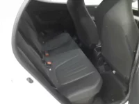 Toyota YARIS лот № 3092 оценка 3.5  с аукциона в Японии 9