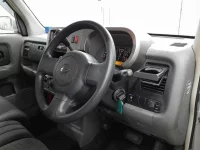 Nissan CUBE лот № 5521 оценка RA  с аукциона в Японии 6