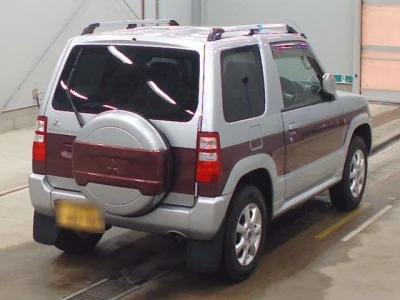 Mitsubishi PAJERO MINI