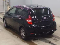 Nissan NOTE лот № 3054 оценка R  с аукциона в Японии 5