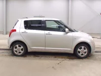 Suzuki SWIFT лот № 5555 оценка 3.5  с аукциона в Японии 2