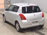 Suzuki SWIFT лот № 5555 оценка 3.5  с аукциона в Японии 5