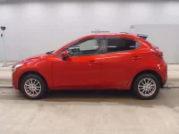 Mazda DEMIO лот № 5502 оценка 3  с аукциона в Японии 3