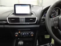 Mazda AXELA лот № 3033 оценка 4  с аукциона в Японии 8