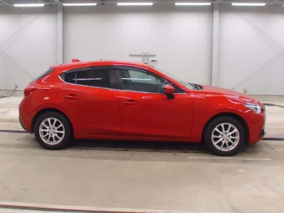 Mazda AXELA  с аукциона в Японии