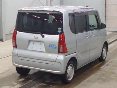Daihatsu TANTO  с аукциона в Японии