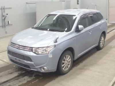 Mitsubishi OUTLANDER PHEV