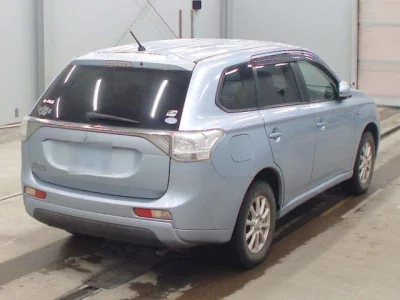 Mitsubishi OUTLANDER PHEV