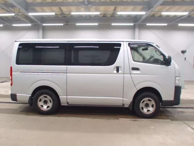 Toyota REGIUS ACE VAN