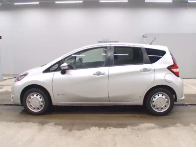 Nissan NOTE  с аукциона в Японии