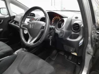 Honda FIT лот № 5586 оценка 3  с аукциона в Японии 6