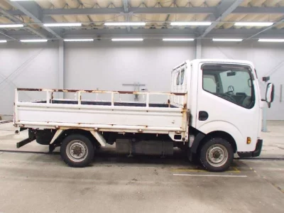 Nissan ATLAS  с аукциона в Японии