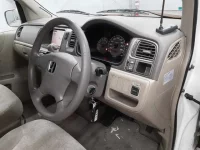 Honda STEP WAGON лот № 3167 оценка 3  с аукциона в Японии 6