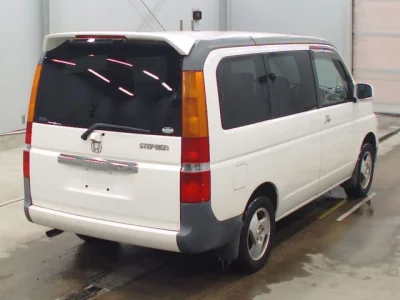 Honda STEP WAGON  с аукциона в Японии