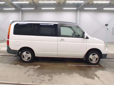 Honda STEP WAGON  с аукциона в Японии
