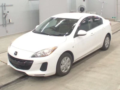 Mazda AXELA  с аукциона в Японии