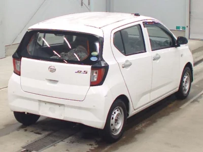 Daihatsu MIRA E S