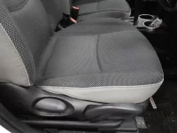 Mazda VERISA лот № 5603 оценка 2  с аукциона в Японии 7