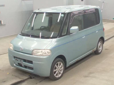 Daihatsu TANTO  с аукциона в Японии