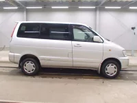 Toyota TOWN ACE NOAH лот № 3237 оценка 3.5  с аукциона в Японии 2