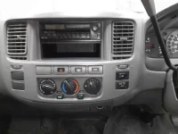 Nissan CARAVAN VAN лот № 3251 оценка 3  с аукциона в Японии 8