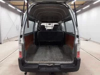 Nissan CARAVAN VAN лот № 3251 оценка 3  с аукциона в Японии 10