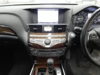 Nissan FUGA лот № 3242 оценка 3.5  с аукциона в Японии 8
