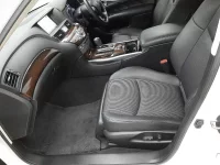 Nissan FUGA лот № 3242 оценка 3.5  с аукциона в Японии 10