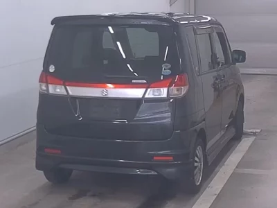 Mitsubishi DELICA D2