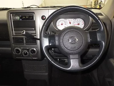 Nissan CUBECUBIC  с аукциона в Японии