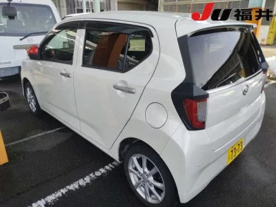 Daihatsu MIRA E S