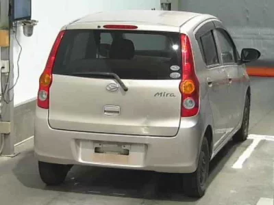 Daihatsu MIRA  с аукциона в Японии