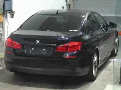 BMW 5-Series  с аукциона в Японии